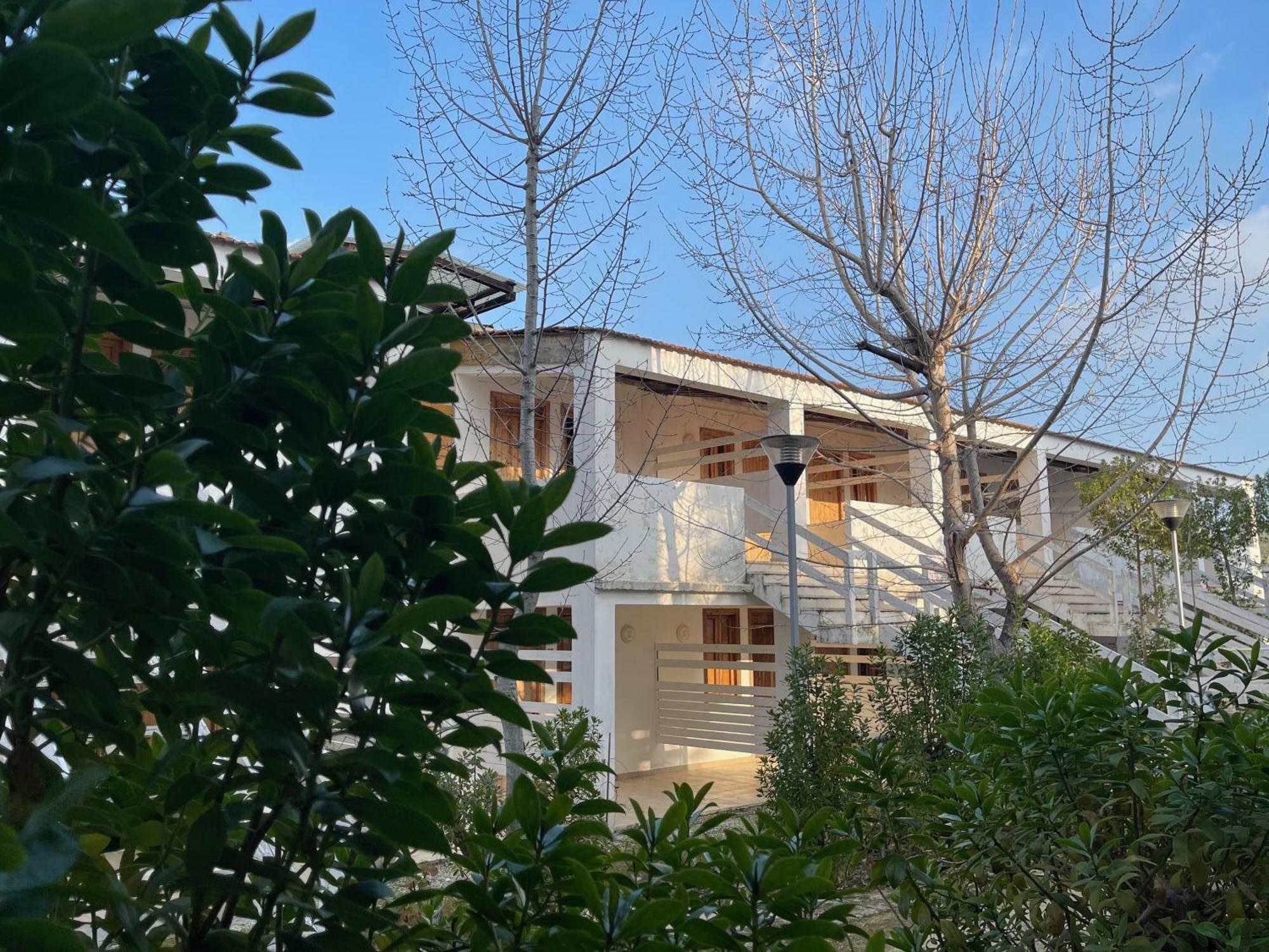 ויאסטה Residence Baia Del Gallo מראה חיצוני תמונה